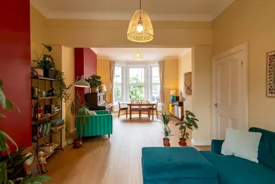 Image de Spacious 4-Bed Seaside Retreat w/ Garden | Pass The Keys