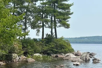 Image de Welcoming 4-bedroom cabin in Chesterville