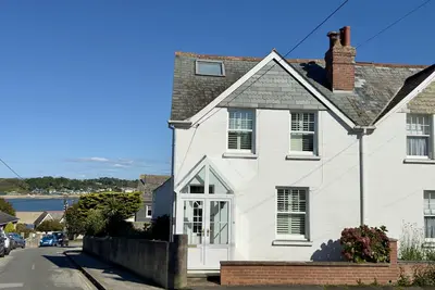 Image de 1 Netherton -  a semi-detached house that sleeps 7 guests  in 3 bedrooms