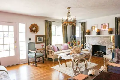 Image de A quaint 3-bedroom Bed & Breakfast located in the heart of Oxford, Ms.