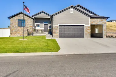 Image de Morgan Retreat: A Modern Family Getaway