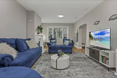 Image de The Vibe at Osu: Walking distance to the stadium!