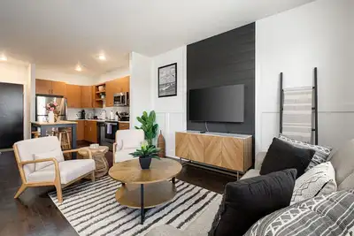 Image de Trailside45 Modern Getaway – Traverse City