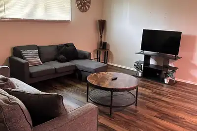 Image de Soothing 2-bedroom apartment in Maple Hts