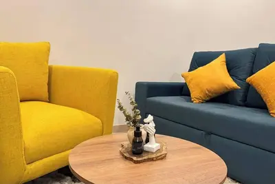 Image de Modern Two-Bedroom Studio Apartment on Exclusive