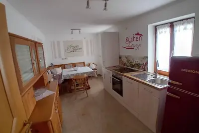 Image de Light-flooded vacation apartment with gallery