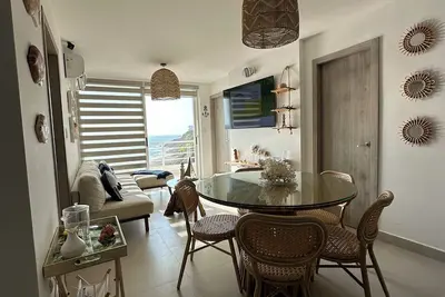 Image de Welcome to my little seaside retreat!