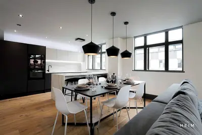 Image de Chromo | The Heim Residences