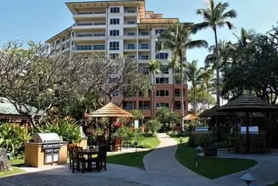 Image de 2 Napili Maui Ocean Club Beachfront Resort