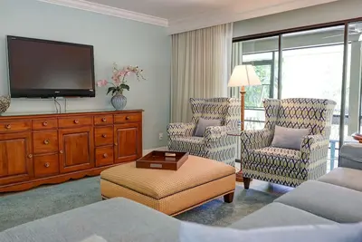 Image de Gulfside Island Escape - Steps to Beach & Pool - Official Resort Listing