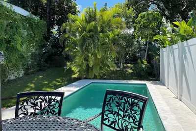 Image de Cozy 3br Retreat w/ Private Pool, A/C, Garden, Near Beaches, Dining & Atlantis!