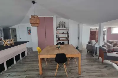 Image de F2 en Appart hôtel \"Dareddroudj\"- vue sur mer-terrasse de 25 M²- jardin -piscine