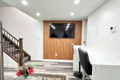 Image de Home away - Two-Bedroom Apartment