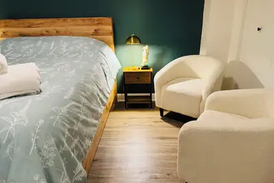 Image de Newly Renovated 2br Unit Near DePaul University