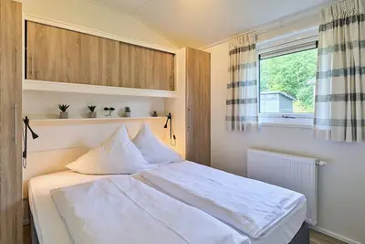 Image de Detached vacation home Sonneninsel with terrace, close to the lake