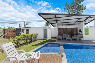 Image de Jacó Condo 2 Br | Surf | Beach | Pool & families