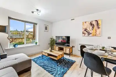 Image de 30% off! Stylish Apartment in Dewsbury - Sleeps 6- Newly Refurbished