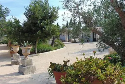 Image de Vacation home Eliados - Bungalow with pool (1)