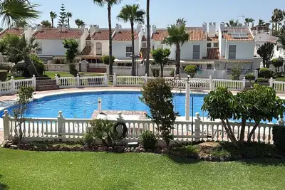 Image de Charming house in front of the sea