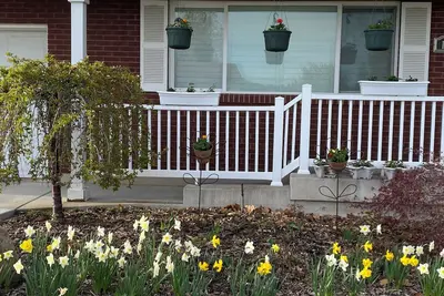 Image de Charming 3-bedroom private basement suite in Layton with everything you'll need.