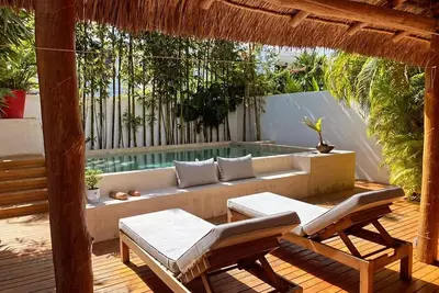 Image de Beautiful house next to the beach with private pool