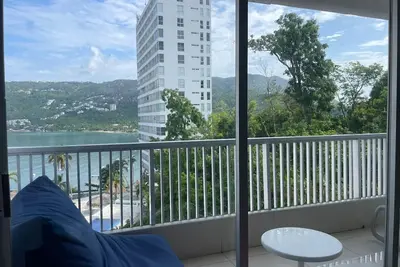 Image de Charming 4 Px apartment in tranquil Acapulco Diamante-Majahua with all amenities