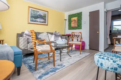 Image de Charming 2-bedroom townhome in Norwich near Great Wolf L, Foxwoods & Mohegan Sun