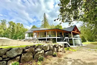 Image de Lewis River Retreat