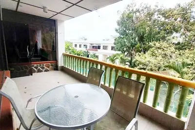 Image de Spacious  4-bedroom penthouse in fabulous Tawala, Panglao, pool, Ac, 24/7 guards