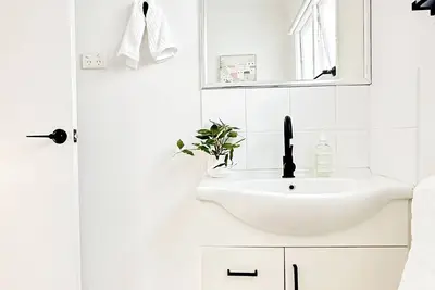 Image de Mi Casa Su Casa | 2br Sleeps 6 | Free Parking + Cbd