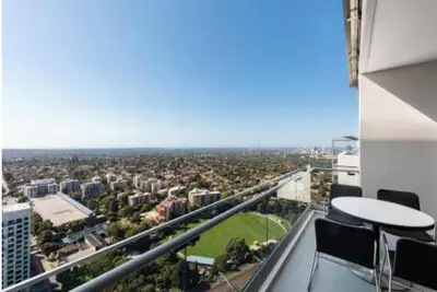 Image de 3 bedroom Apartment with Amazing views of city skyline