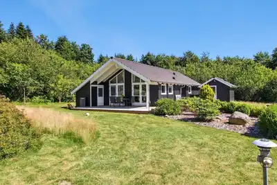 Image de \"Alimpij\" - 30km from the sea by Interhome