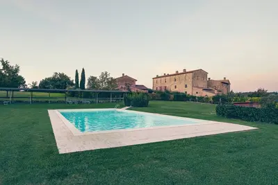 Image de La Loggetta, a refuge in the heart of authentic Tuscany