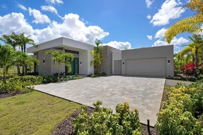 Image de Ritz Resort Beach and Golf Home