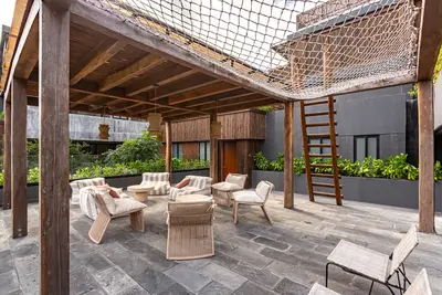 Image de Lux 2br Jungle Stay | Private Pool | 3min to Beach