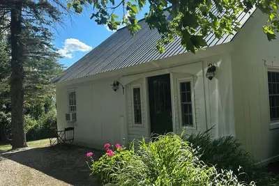 Image de Charming 2-bedroom cottage in fabulous Manchester Village