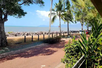 Image de Tropical beach house