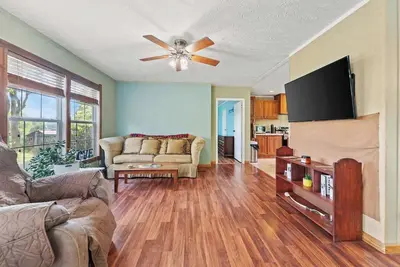 Image de 3br Home Near Snowshoe | Tesla | Pet Friendly  | Elk Mountain Apres’