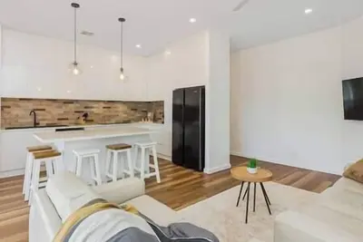 Image de Cosy Retreat on Forest - Please read guest access, Cosy Retreat on Forest