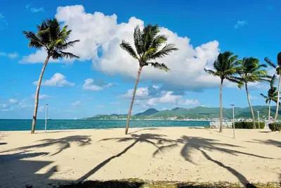 Salty Beach - Nbbc- 1 bedroom beachfront