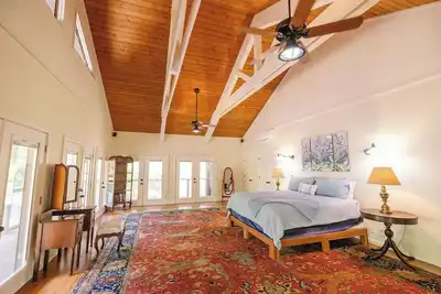 Image de Tranquil 4-bedroom on Tropical Flower Farm in Haiku, Maui