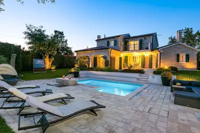 Image de Villa Experience for 6 people with private heated pool & pet friendly