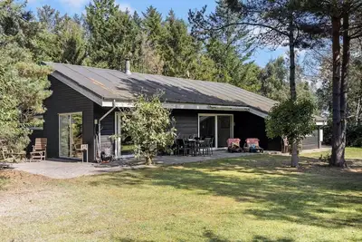 Image de 84264 Rønde - Enebærvej 4