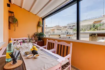 Bdc - Nomentana Posh, with terrace!