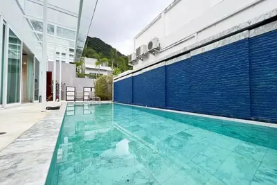 Image de Villa avec piscine et vue sur la montagne à Kamala
