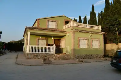 Image de Maison de campagne 'Cavila' avec vue sur le lac, Wi-Fi et climatisation
