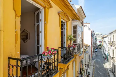 Image de Beautiful Flat Near Plaza Merced - TakeCareMalaga