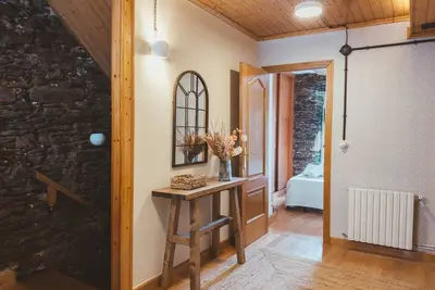 Go Compostela Apartment (4pax)