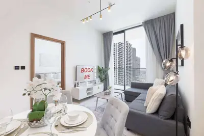 Image de StayShort - Jvc sleeps 4 with Amazing Swimming Pool!