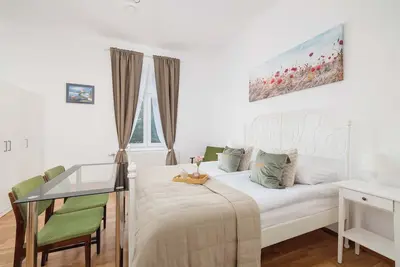 Image de Dietla 48 | Krakow | Family Apartment | Desk | City Center